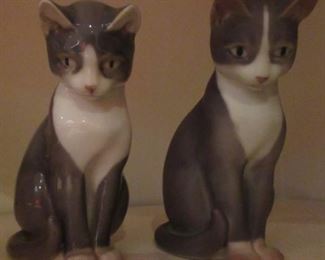 TWO PORCELAIN CAT FIGURINES MADE IN DENMARK