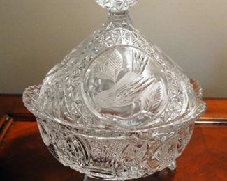 Hofbauer Crystal The Byrdes 7" Footed Candy Dish With Lid