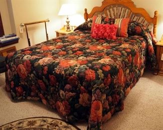 Queen Size Bed With Oak Spindle Back Headboard, 52" x 62", Sealy Mattress, Box Spring, Hollywood Frame And Bedding