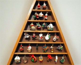 Hallmark Merry Miniature Ornament Shadow Box Wooden Tree With 32 Ornaments