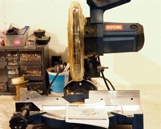 Ryobi 10" Compound Miter Saw, Model #TS1342, Powers On