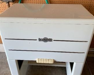 Ironrite pressing machine 