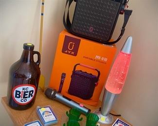 karaoke , lava lamp , bar decor