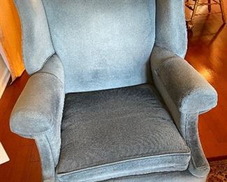 Clayton Marcus wing back in excellent condition