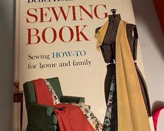 Better Homes & Garden sewing book