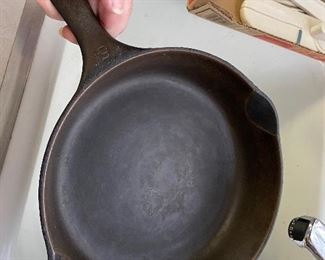 Wagner cast iron skillet