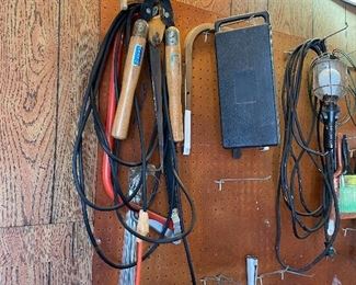 assorted garage items