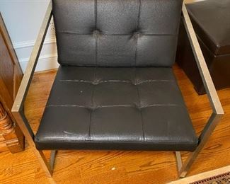 Gus Leather Chair