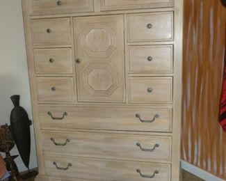 multi-drawer chest