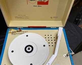 Child's Vintage Record Player 