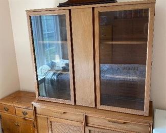 Mid Century Cabinet/Hutch 