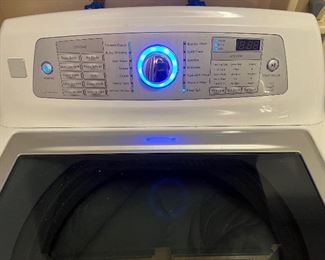 Kenmore Elite Washer and Dryer - works great