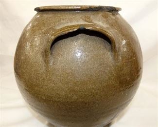 VIEW 12 OTHER HANDLE W/ CHIP