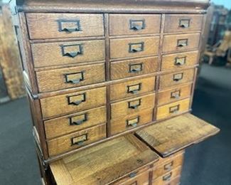 BELOW ADDITIONAL PICS/CAPTIONS FOR ITEM!