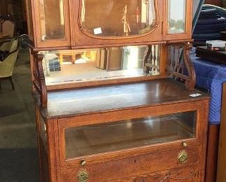 BELOW ADDITIONAL PICS/CAPTIONS FOR ITEM!