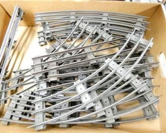 VIEW 6 STANDARD TRAIN TRACK