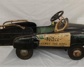 VIEW 4 OTHERSIDE PEDAL CAR