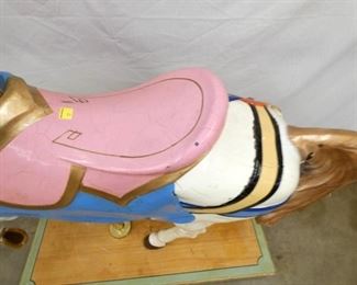 VIEW 8 SADDLE VIEW CAROUSEL