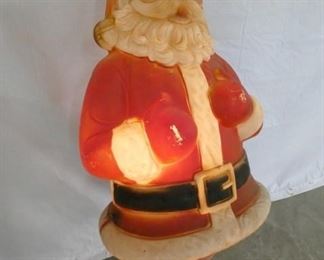 VIEW 4 LIGHTED ANIMATED SANTA
