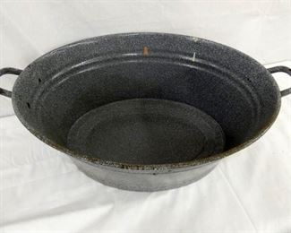 VIEW 2 CLOSEUP CLEAN AGETWARE