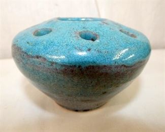 4X3 CHINESE BLUE POTTERY FROG