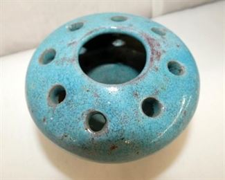 VIEW 3 CHINESE BLUE POTTERY