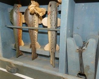 VIEW 4 WOODEN ICE FISHING BOX