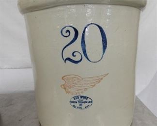 20G. REDWING STONEWARE CROCK
