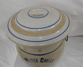 VIEW 4 W/ STONEWARE LID