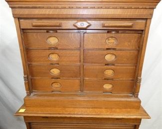 VIEW 5 CLOSEUP OAK FILE DRAWER TOP