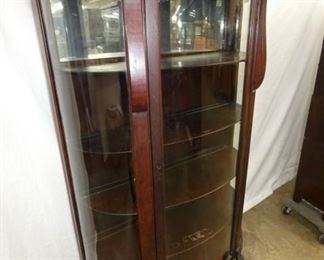 VIEW 2 CLOSEUP CURVED GLASS