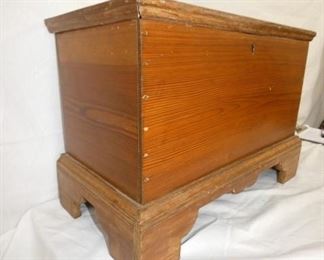 VIEW 2 CLOSEUP LEFTSIDE