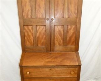 STEPBACK DROPFRONT CUPBOARD