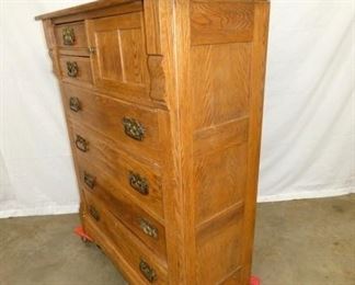 VIEW 3 RIGHTSIDE PANELS