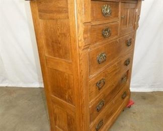 VIEW 4 LEFT PANEL SIDE