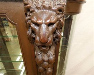 VIEW 9 DOUBLE LION HEADS