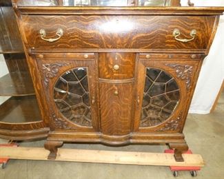 VIEW 10 CLOSEUP DRAWER/LEADED GLASS
