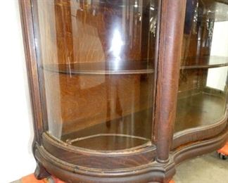 VIEW 6 SERPINTINE FRONT