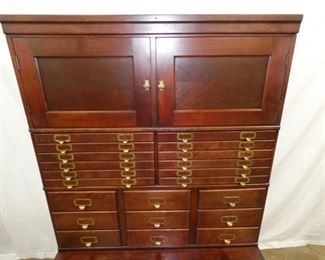 VIEW 2 CLOSEUP MEASURES 42X63