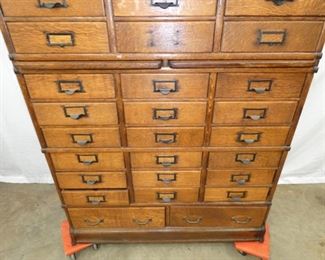 VIEW 3 OAK GLOBE FILE