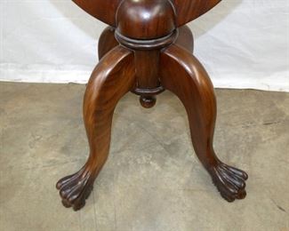 VIEW 4 BASE W/ CLAW FEET