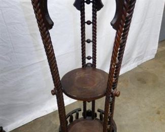 VICTORIAN STICK & BALL TABLE