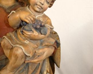 VIEW 5 CLOSEUP DETAILED CHILD