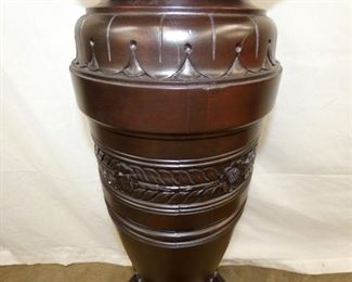 VIEW 4 16X48 MAH. EASTLAKE PEDESTAL