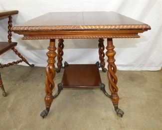 VIEW 5 NICE CLEAN MAH. TABLE