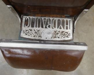 VIEW 3 HYDRAULIC CHAIR FOOT REST