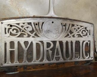 VIEW 4 CLOSEUP FOOT REST