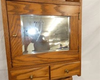 OAK WALL MEDICINE CABINET