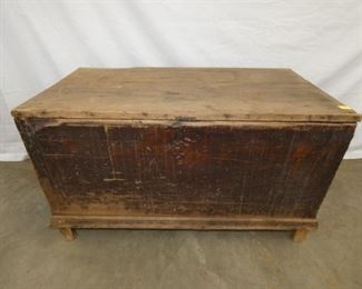 1800'S CANADIAN BLANKET CHEST