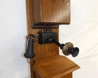 VIEW 2 CLOSEUP WALL PHONE